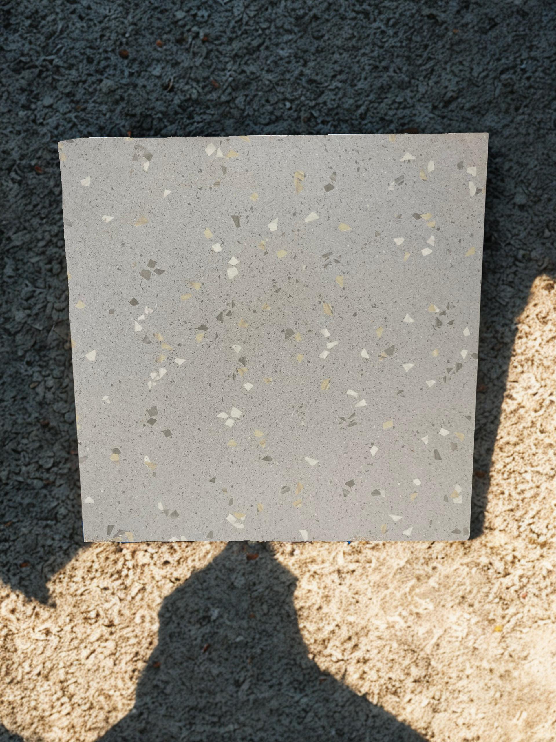 Carrelage porcelaine 40×40 cm — gris