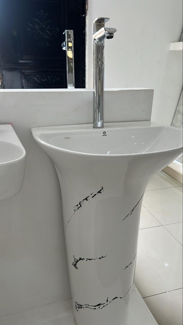 Showroom P2M — Mbao Ville Neuve Villa S04